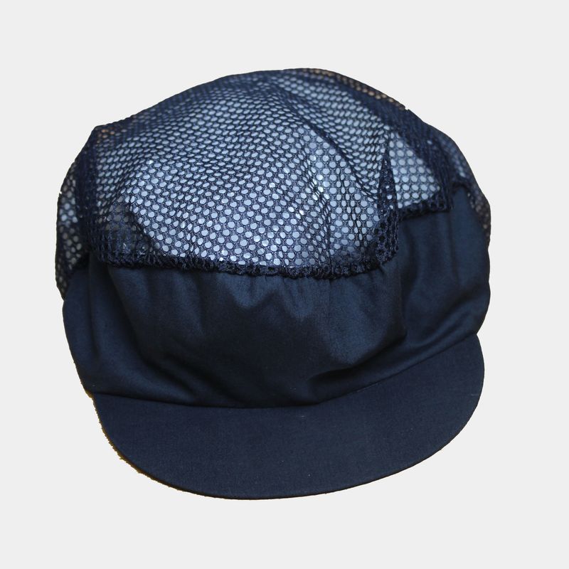 gorro-en-dacron-azul-con-malla-y-visera-70001010-2