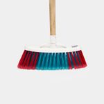 escoba-base-blanca-suave-tipo-zulia-surtida-con-mango-madera-1.40-cm-1a-10000121-1